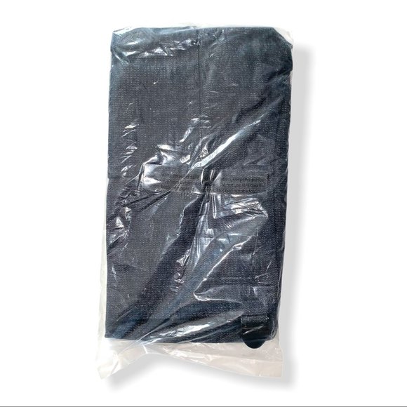 Superior Glove 3-Pocket Denim Bib Apron, Blue - Picture 5 of 9